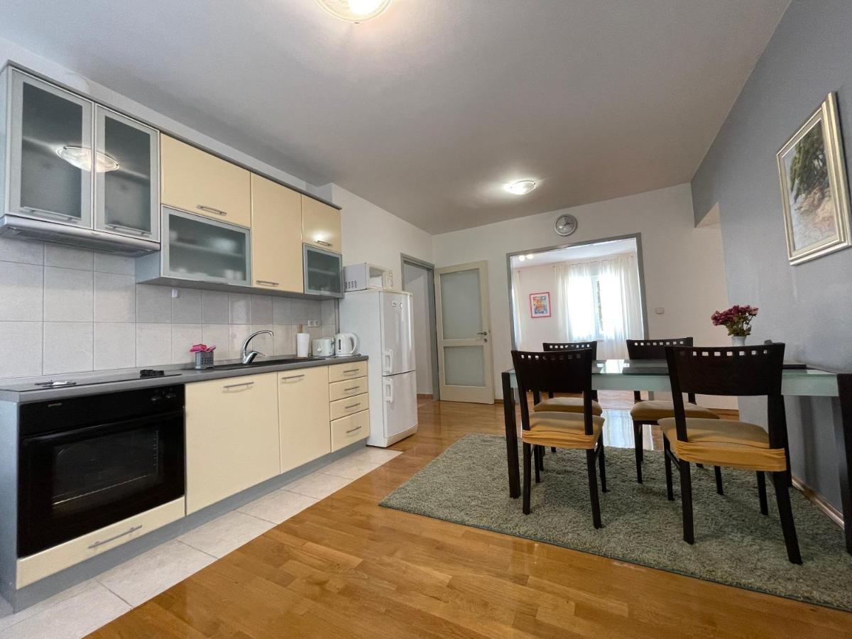 Old Town Seafront Zadar Apartment Exterior photo